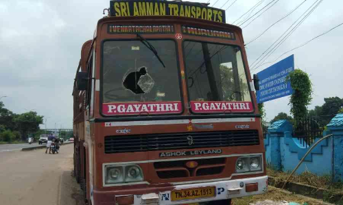 ലോറിയില്‍ ഉറങ്ങിക്കിടന്ന ഡ്രൈവറെ ആക്രമിച്ച് പണം കവര്‍ന്നു; രണ്ടുപേര്‍ പിടിയില്‍