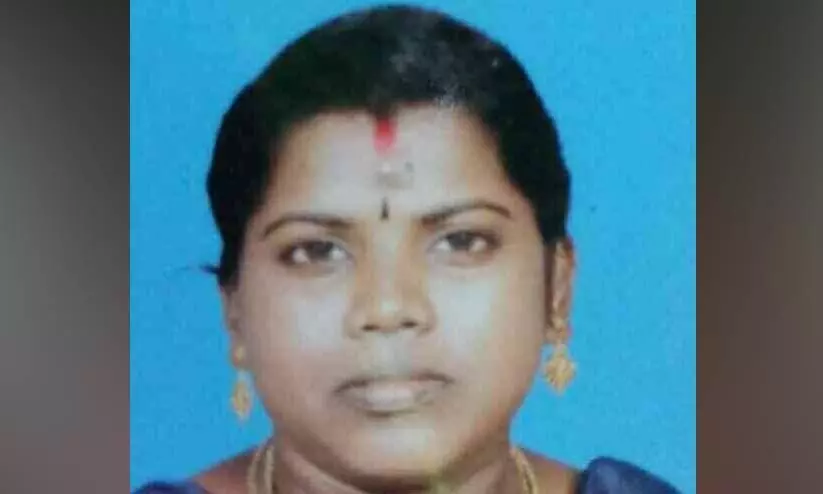 കോവിഡ് ബാധിച്ച യുവതി പ്രസവിച്ച് എട്ടാംദിവസം മരിച്ചു കോവിഡ് ബാധിച്ച യുവതി പ്രസവിച്ച് എട്ടാംദിവസം മരിച്ചു