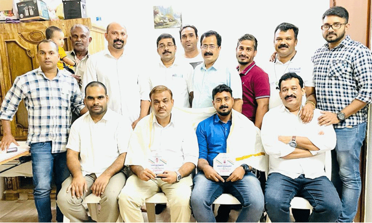 ജി​തി​ൻ ബാ​ബു​വി​നും നാ​സ​ർ മ​ണ്ണാ​ർ​ക്കാ​ടി​നുംയാ​ത്ര​യ​യ​പ്പ് ന​ൽ​കി