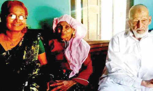 സ്നേഹപൂർവം വിളിക്കാൻ ഇനി ഉപ്പ ഇല്ല; ദുഃഖം പങ്കിട്ട്​ മീര പുഷ്പരാജ്