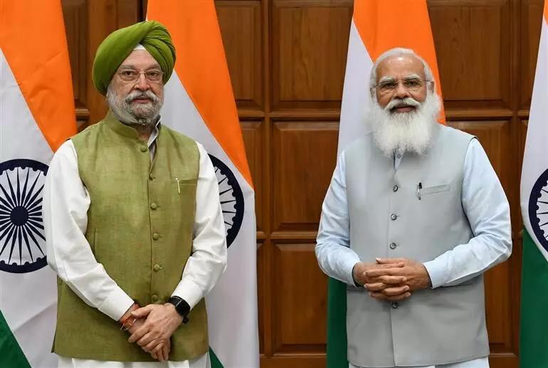 പെട്രോൾ വില കൂട്ടുന്നത്​ വികസന പ്രവർത്തനങ്ങൾക്ക്​​ - കേന്ദ്ര പെട്രോളിയം മന്ത്രി