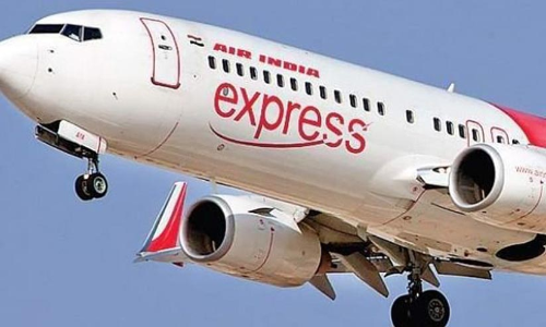 ടിക്കറ്റ് കിട്ടാനില്ല, ഒമാനിലേക്കുള്ള മടക്കയാത്രക്കാർ നെട്ടാേട്ടത്തിൽ