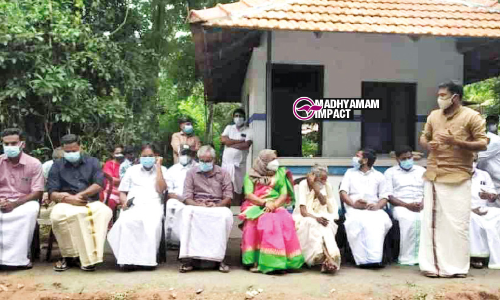 കു​ഞ്ഞി​ല​ക്ഷ്​​മി​യ​മ്മ​ക്ക്​ വീ​ടൊ​രു​ങ്ങി; മ​നം​നി​റ​ഞ്ഞ്​ നാ​ട്