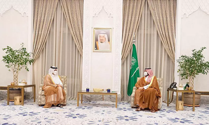 സൗദി കിരീടാവകാശിയും ഖത്തർ വിദേശകാര്യ മന്ത്രിയും കൂടിക്കാഴ്ച നടത്തി സൗദി കിരീടാവകാശിയും ഖത്തർ വിദേശകാര്യ മന്ത്രിയും കൂടിക്കാഴ്ച നടത്തി