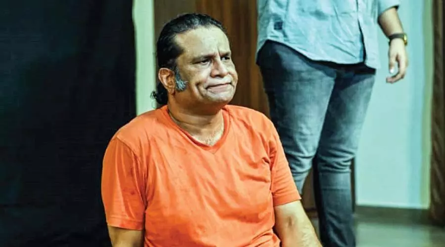 വീട്ടുനാടകങ്ങൾ ഫേസ്ബുക്ക് ലൈവാക്കി; 10 കലാകാരന്മാർക്കായി ഒരു ലക്ഷം രൂപ നൽകി വീട്ടുനാടകങ്ങൾ ഫേസ്ബുക്ക് ലൈവാക്കി; 10 കലാകാരന്മാർക്കായി ഒരു ലക്ഷം രൂപ നൽകി