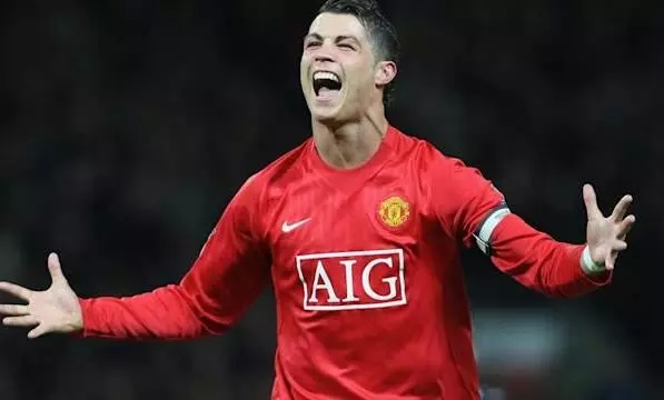 ഉറപ്പിച്ചു; ക്രിസ്റ്റ്യാനോ റൊണാൾഡോ മാഞ്ചസ്റ്റർ യുനൈറ്റഡിൽ ഉറപ്പിച്ചു; ക്രിസ്റ്റ്യാനോ റൊണാൾഡോ മാഞ്ചസ്റ്റർ യുനൈറ്റഡിൽ