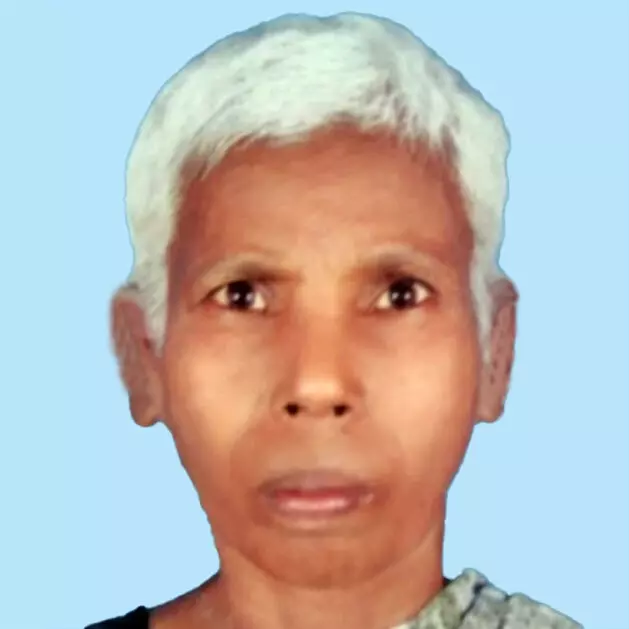 സ​ഹോ​ദ​ര​ന് പി​ന്നാ​ലെ സ​ഹോ​ദ​രി​യും കോ​വി​ഡ് ബാ​ധി​ച്ച് മ​രി​ച്ചു