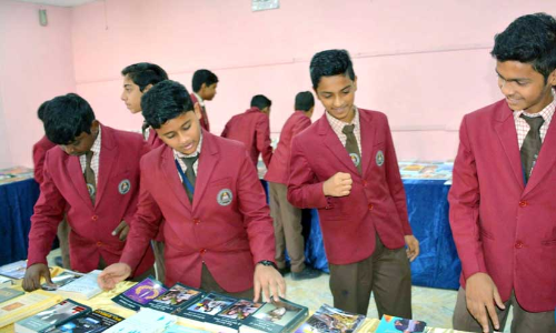 ഇന്ത്യൻ സ്‌കൂളുകൾ തുറക്കാൻ ഒരുങ്ങുന്നു: നേരിട്ട് സൗദിയിലെത്താനുള്ള വഴിതേടി അധ്യാപകരും വിദ്യാർഥികളും