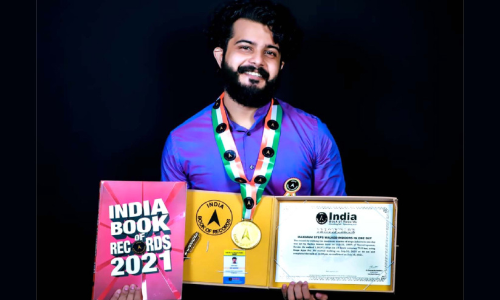 കോ​വി​ഡാ​ന​ന്ത​ര വ്യാ​യാ​മം: സ​ച്ചി​ന്​ ഇ​ന്ത്യ ബു​ക്ക്‌ ഓ​ഫ് റെ​ക്കോ​ഡ്​