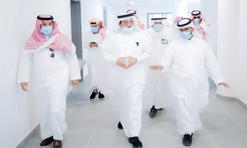 സൗദിയിൽ സ്കൂളുകൾ നാളെ തുറക്കും സൗദിയിൽ സ്കൂളുകൾ നാളെ തുറക്കും