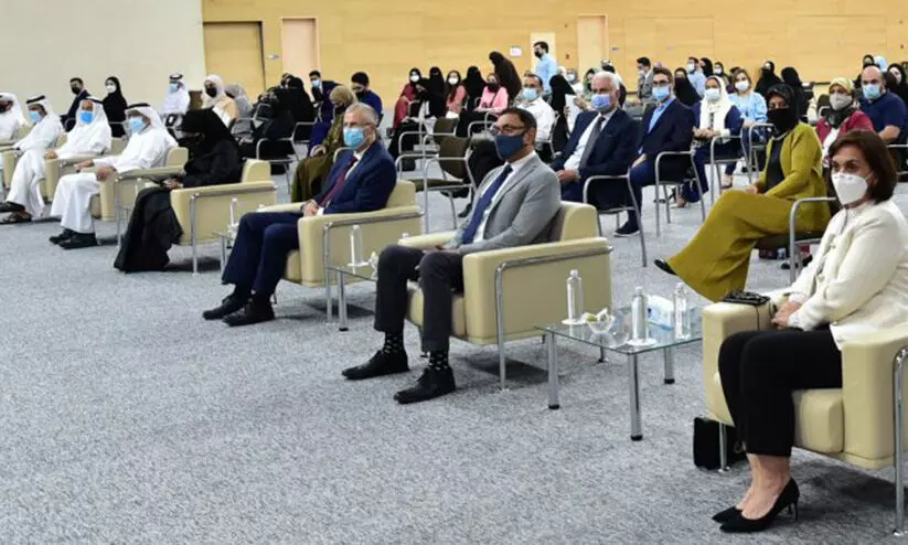 ഖത്തർ സർവകലാശാലയിലെ ആദ്യ മെഡിക്കൽ ബാച്ച് പുറത്തിറങ്ങി ഖത്തർ സർവകലാശാലയിലെ ആദ്യ മെഡിക്കൽ ബാച്ച് പുറത്തിറങ്ങി