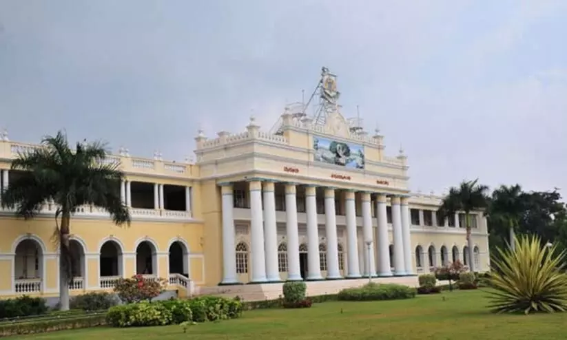 Mysuru varsity Mysuru varsity