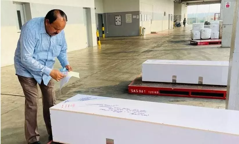 എന്തിനാണ് വാപ്പ നിങ്ങള്‍ എന്നെ ഇവിടെ കൊണ്ടുവന്നത്, നിങ്ങളുടെ മയ്യത്ത് നാട്ടിലേക്ക് കൊണ്ടുപോകാനോ?