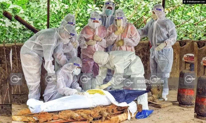 കേരളത്തിൽ 76 ദിവസത്തിനിടെ 9124 കോവിഡ്​ മരണം