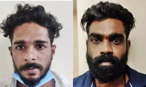 ആ​ഡം​ബ​ര കാ​റി​ല്‍ 140 കിലോ കഞ്ചാവുമായി രണ്ടുപേർ പിടിയിൽ