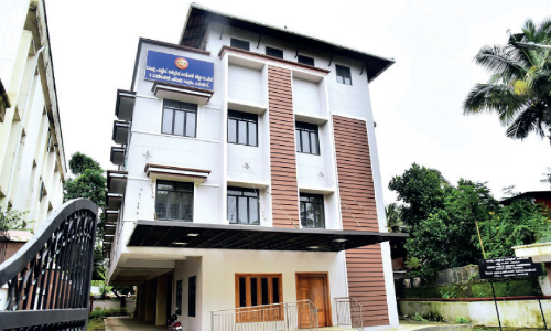 സ്വന്തം കെട്ടിടത്തില്‍ സംസ്ഥാനത്തെ ആദ്യ ജില്ല പി.എസ്.സി ഓഫിസ് പാലക്കാട്ട്