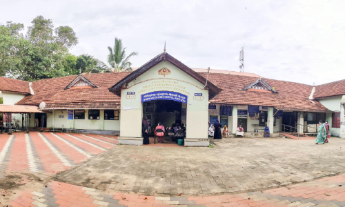 ക​ട​പ്പു​റം വ​നി​ത-​ശി​ശു ആ​ശു​പ​ത്രി: അ​മ്മ​ക്കും കു​ഞ്ഞി​നും ക​രു​ത​ൽ;   ശു​ചി​ത്വ​ത്തി​ൽ മാ​തൃ​ക, പ​ക്ഷേ...