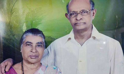 മണിക്കൂറുകളുടെ വ്യത്യാസത്തിൽ മരിച്ച വയോധിക ദമ്പതികളുടെ സംസ്കാരവും ഒന്നിച്ച്