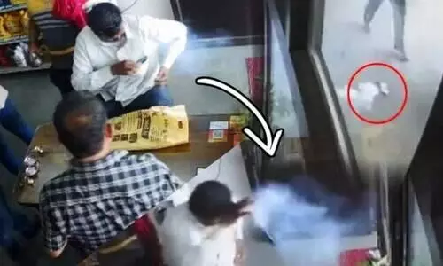 social media viral video mobile phone explodes pocket man
