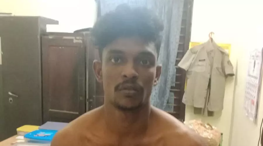 പൊലീസിനെ ആക്രമിച്ച് രക്ഷപ്പെട്ട കഞ്ചാവ് കേസ് പ്രതി പിടിയിൽ പൊലീസിനെ ആക്രമിച്ച് രക്ഷപ്പെട്ട കഞ്ചാവ് കേസ് പ്രതി പിടിയിൽ