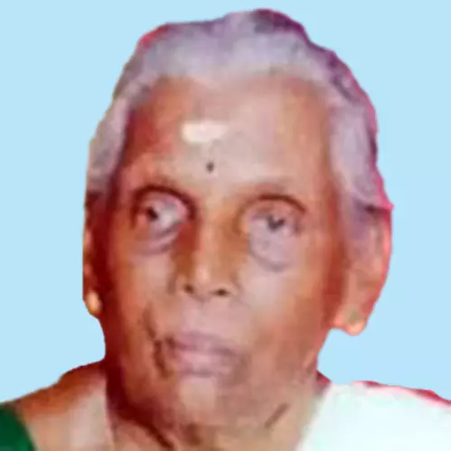 സാ​വി​ത്രി അ​മ്മ