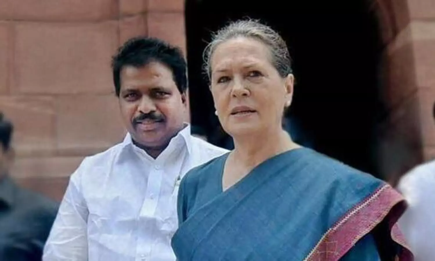 കൊടിക്കുന്നിലിനെ സോണിയ പിന്തുണക്കുന്നുണ്ടോ –സി.പി.എം