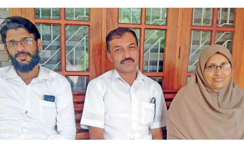 പൂ​ച്ച​യെ ര​ക്ഷി​ച്ച സംഭവം; മക​െൻറ നന്മയിൽ മനംനിറഞ്ഞ്​ മൊയ്തുവും ആസ്യയും