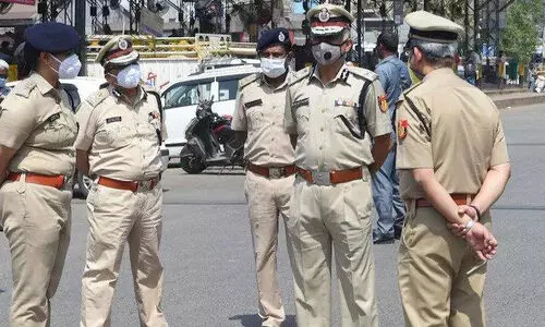 kerala police covid false news strict action