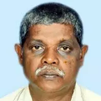 വി​ജ​യ​കു​മാ​ര​ൻ