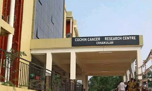 കൊച്ചിൻ കാൻസർ സെൻറർ; 928 കോടിയുടെ വികസനരേഖ സമർപ്പിച്ചു
