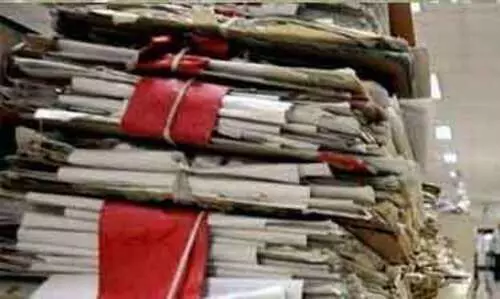 നൂ​റു ക​ണ​ക്കി​ന് ജീ​വി​ത​ങ്ങ​ളാ​ണ് ആ ​ഫ​യ​ലു​ക​ൾ; ആ​നു​കൂ​ല്യ​ങ്ങ​ൾ​ക്കാ​യി തോ​ട്ടം തൊ​ഴി​ലാ​ളി​ക​ളു​ടെ കാ​ത്തി​രി​പ്പ്