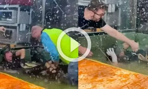 ചീങ്കണ്ണിയുമായി മൽപ്പിടിത്തം; മൃഗശാല ജീവനക്കാരിയെ രക്ഷിക്കാൻ ജീവന്മരണ പോരാട്ടം