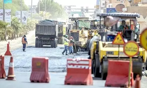 ഖ​സീം പ്ര​വി​ശ്യ​യി​ൽ: ര​ണ്ടു​ ല​ക്ഷം ച​തു​ര​ശ്ര മീ​റ്റ​ർ  റോ​ഡ്​ ഗ​താ​ഗ​ത​യോ​ഗ്യ​മാ​ക്കി