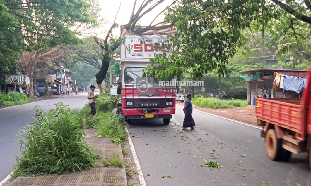 truck accident truck accident