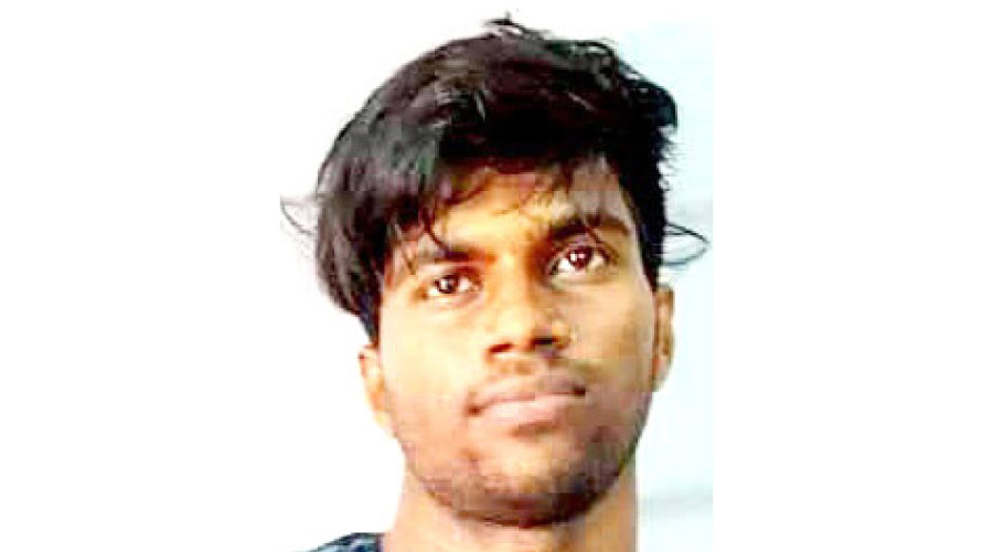 അരക്കോടിയുടെ എം.ഡി.എം.എയുമായി യുവാവ് പിടിയിൽ അരക്കോടിയുടെ എം.ഡി.എം.എയുമായി യുവാവ് പിടിയിൽ