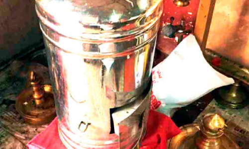 കാണിക്കവഞ്ചികളിൽ മോഷണ ശ്രമം