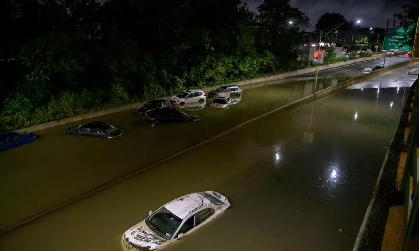 െഎഡ ചുഴലിക്കാറ്റ്: ന്യൂയോർക്കിൽ ഒമ്പതു മരണം െഎഡ ചുഴലിക്കാറ്റ്: ന്യൂയോർക്കിൽ ഒമ്പതു മരണം