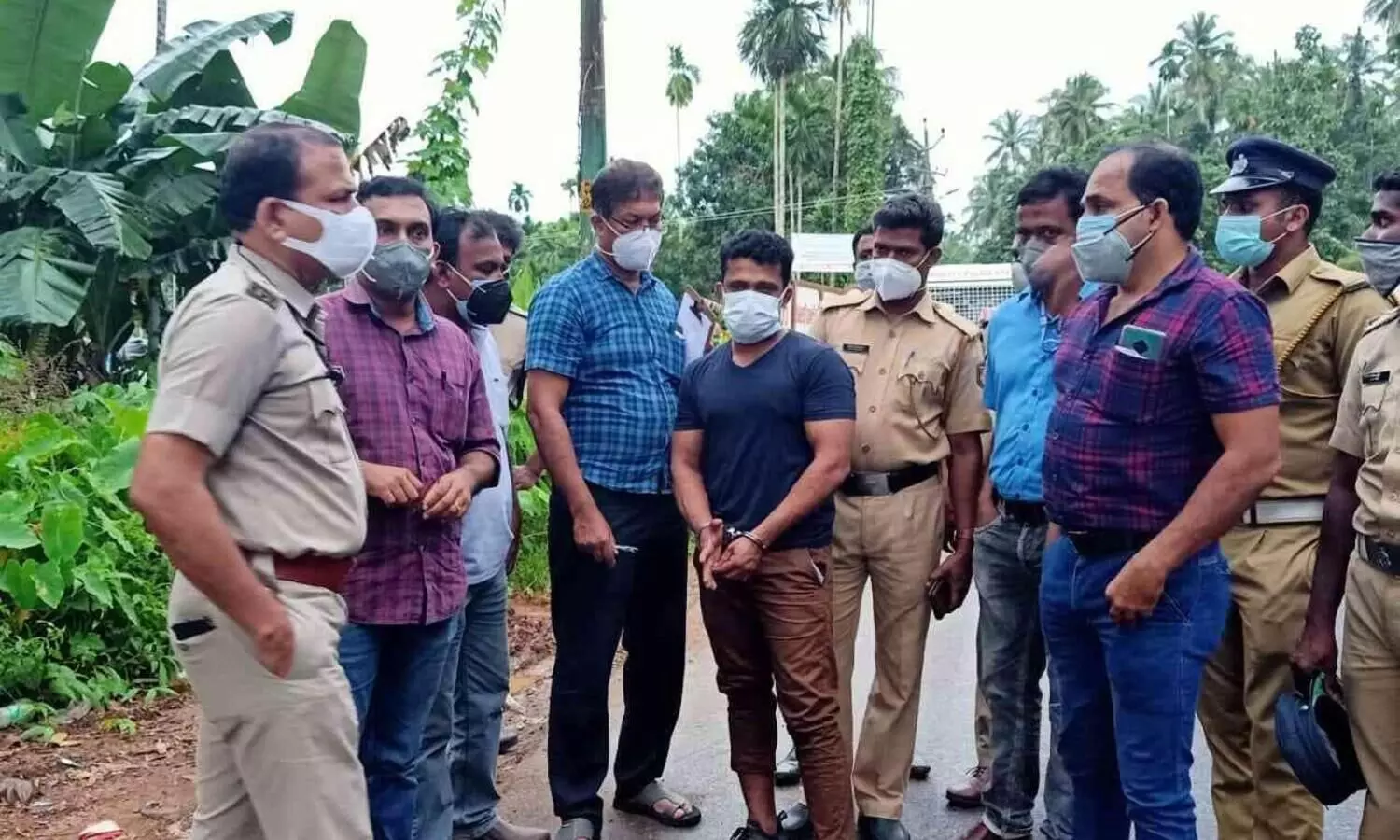 കരിപ്പൂർ സ്വർണ്ണക്കടത്ത് കവർച്ചാ കേസ് : തെളിവെടുപ്പ്  നടത്തി