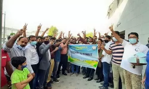 കരുതലി​െൻറ ചിറകിൽ അവർ പറന്നിറങ്ങി;​ നിറകൺചിരിയോടെ