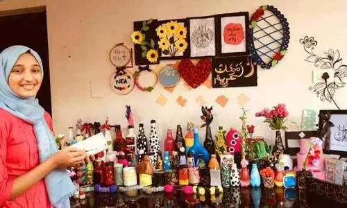 കരവിരുതില്‍ നിറമുള്ള കാഴ്ചകളൊരുക്കി നിദ