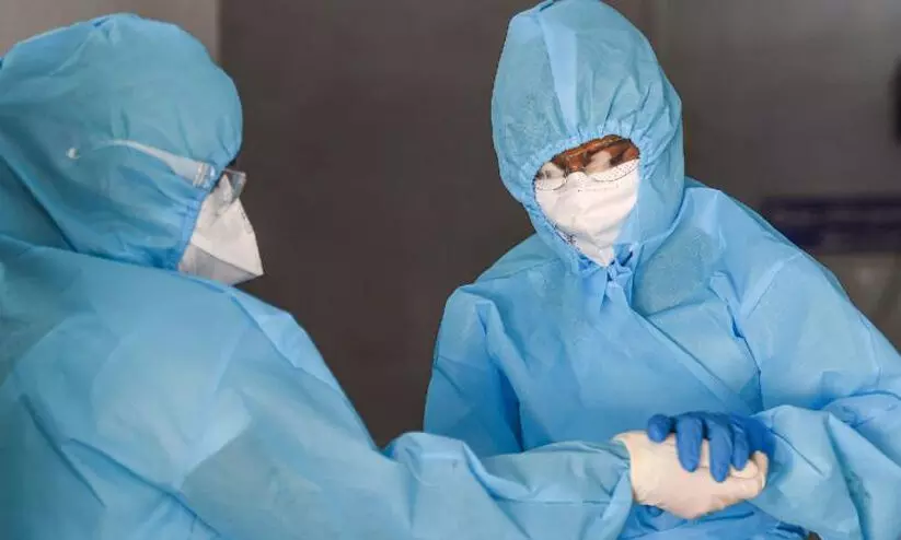 അധ്യാപകരെ കോവിഡ് ഡ്യൂട്ടിയിൽനിന്ന് ഒഴിവാക്കാൻ നിർദേശം അധ്യാപകരെ കോവിഡ് ഡ്യൂട്ടിയിൽനിന്ന് ഒഴിവാക്കാൻ നിർദേശം