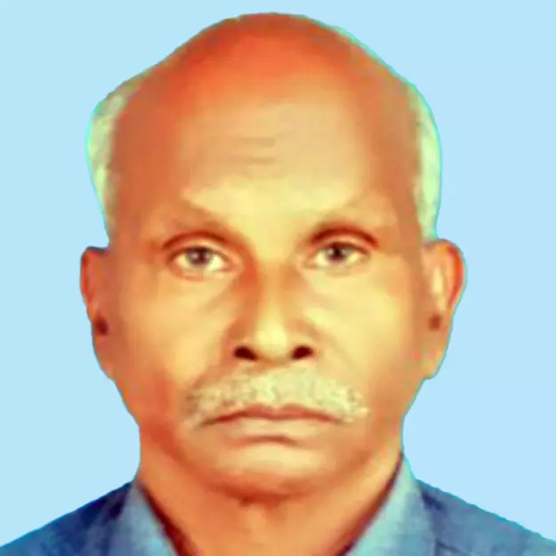 കോ​വി​ഡ് ബാ​ധി​ച്ച് മ​രി​ച്ചു