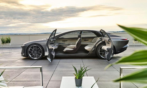 Audi Grandshpere, a self-driving luxury ‘private jet’ for the road, debuts