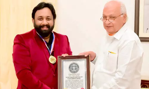 ലോക റെക്കോർഡ് നേട്ടവുമായി കുട്ടിദൈവം