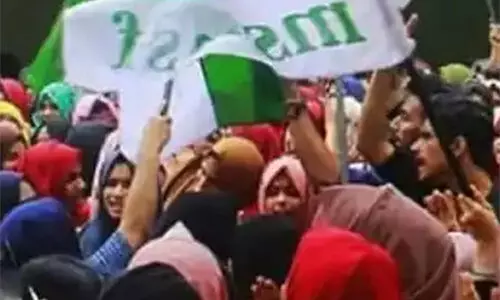 ഹരിത ഭാരവാഹികൾ​ വനിത കമീഷനിൽ ഹാജരാകണമെന്ന്​ നിർദേശം