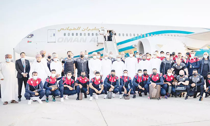 ദേശീയ ഫുട്​ബാൾ താരങ്ങൾക്ക്​ ഊഷ്​മള സ്വീകരണം