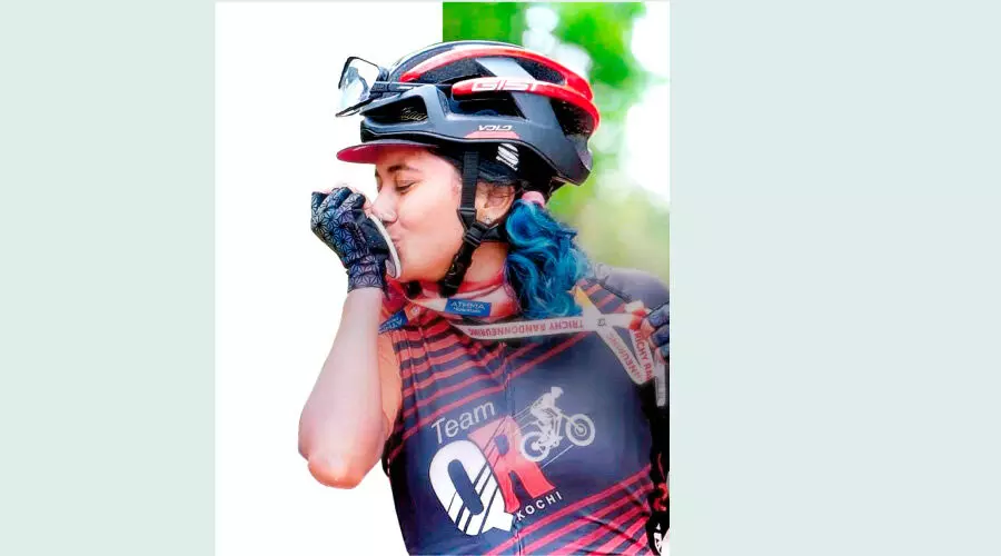 സൈക്ലിങ്ങിൽ അഭിമാന നേട്ടവുമായി കൊ​ല്ലം സ്വ​ദേ​ശി ലൊറേൻ ഡിക്കോസ്​റ്റ