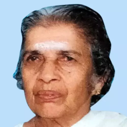 ര​ത്​​ന​മ്മ