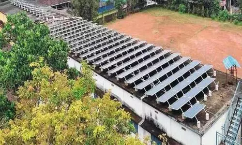 മേ​ലാ​റ്റൂ​ർ ആ​ർ.​എം സ്​​കൂ​ളി​ൽ സോ​ളാ​ർ ​ പ്ര​വ​ർ​ത്ത​ന സ​ജ്ജം