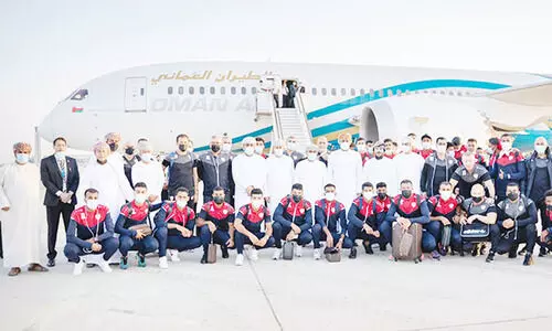 ദേശീയ ഫുട്​ബാൾ താരങ്ങൾക്ക്​ ഊഷ്​മള സ്വീകരണം